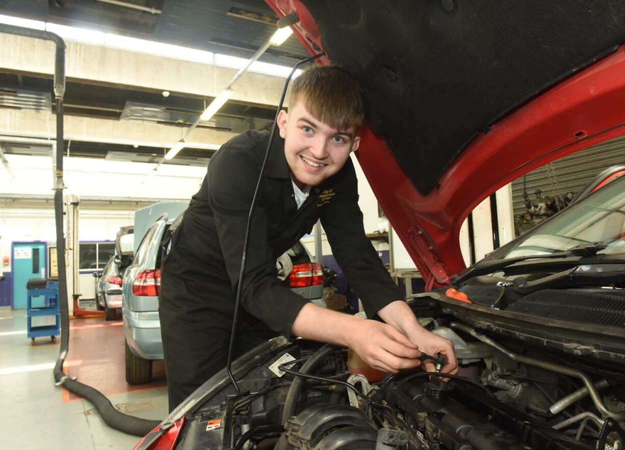 Autocare Technician Apprenticeship Level 2